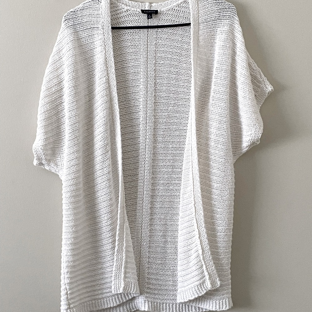 Women’s white short sleeve knit sweater cardigan.